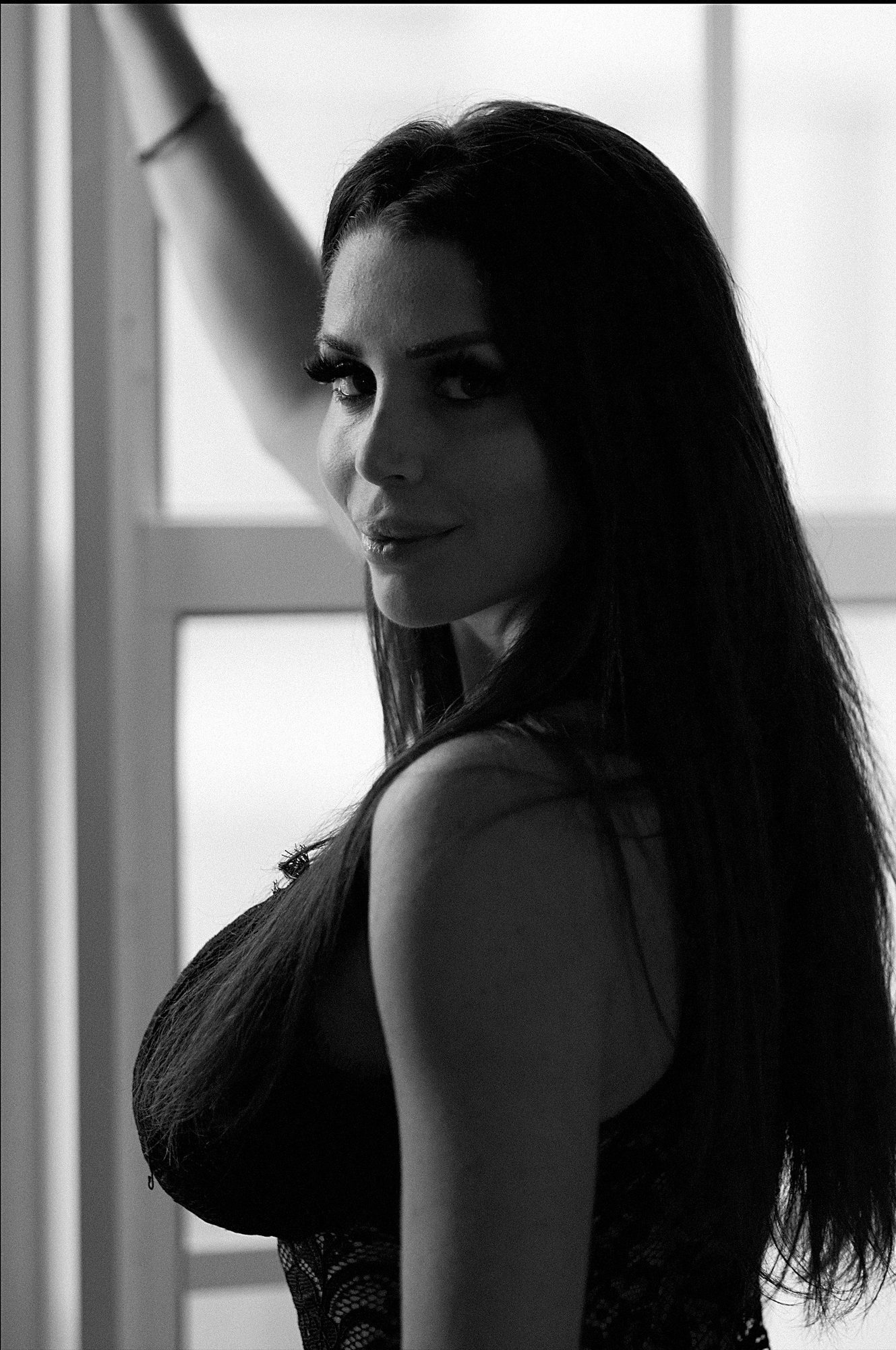 Boudoir portrait by Satya, Dancinghues (03)
